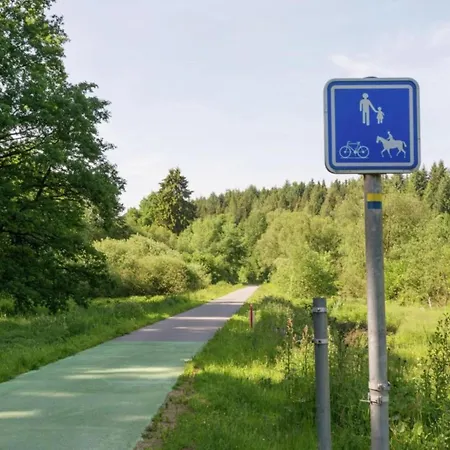 In Mit Eigenem Garten